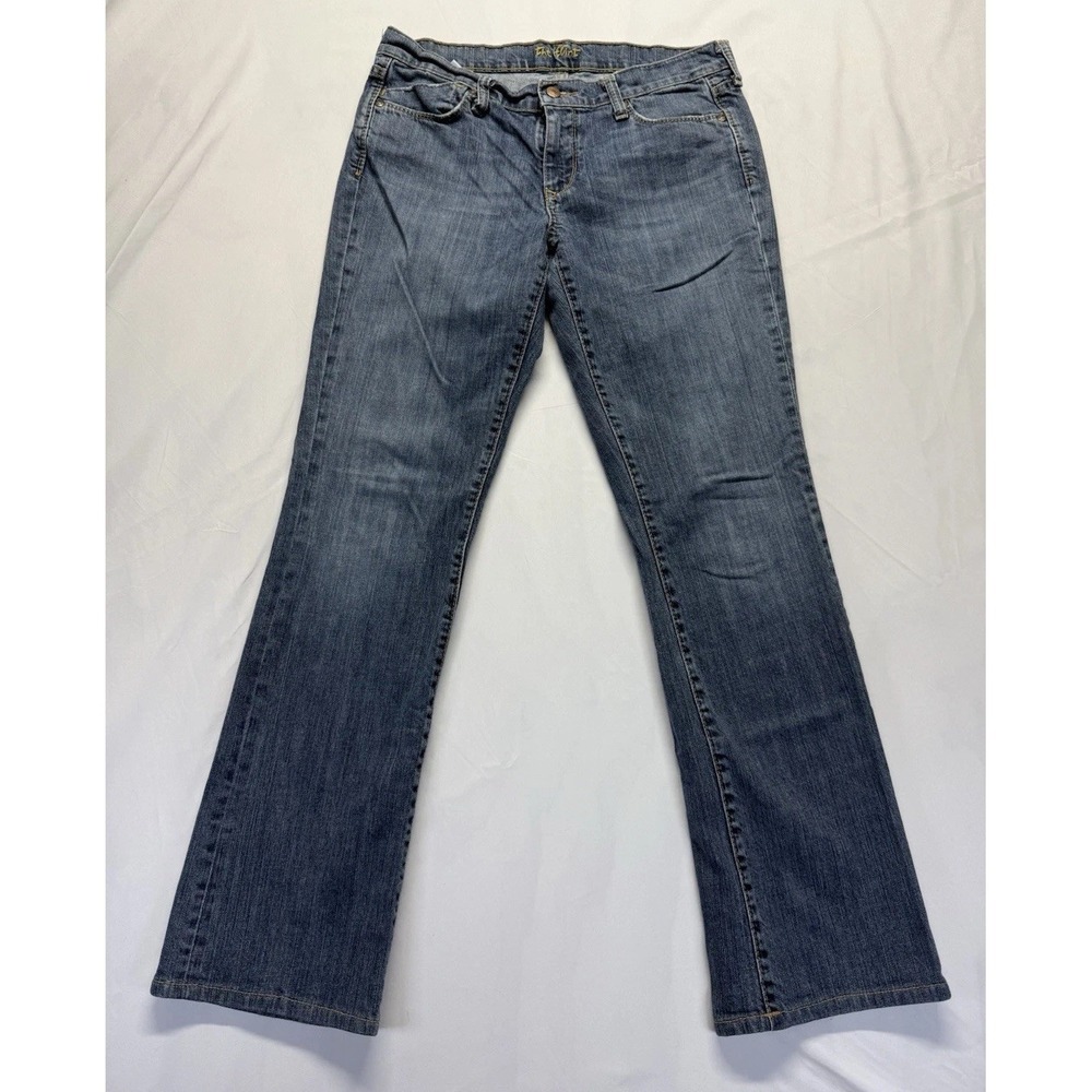 Old Navy Jeans The Flirt Denim Mid Wash Denim Bootcut Flap Pocket SZ 8 inseam 31